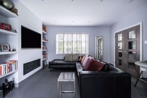 Photo 12- click for photo gallery